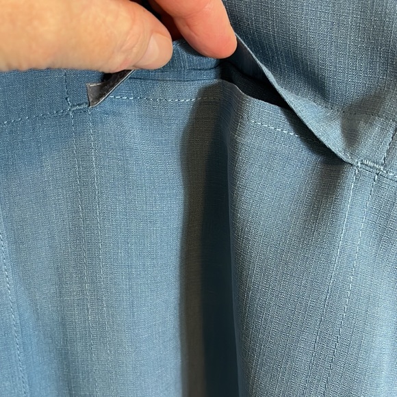 NWOT COLUMBIA BUTTON UP CASUAL SHIRT. SIZE MEDIUM - Picture 9 of 9